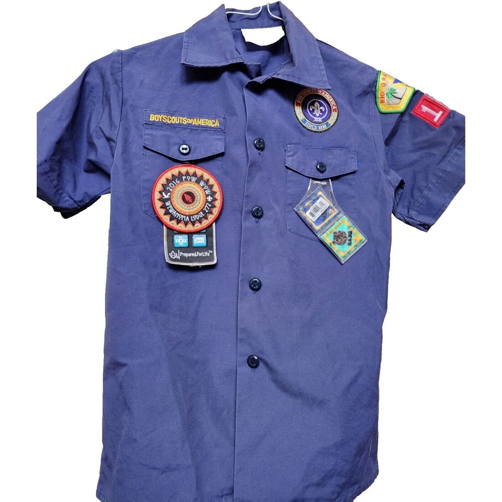 Boy Scout Shirt with Merit Badges Size Medium Texas 189 Uniform
